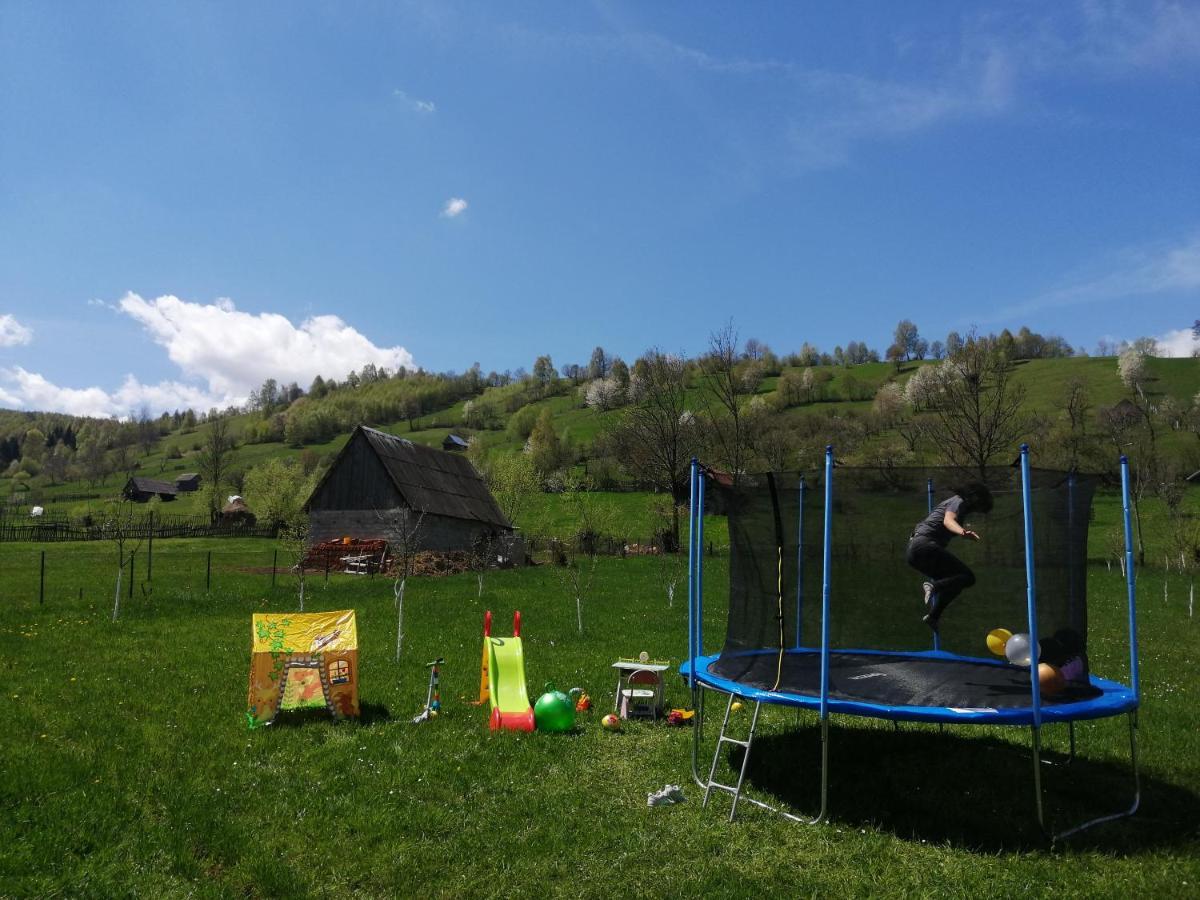 Casa In Curte La Zavate Villa Bran  Eksteriør bilde